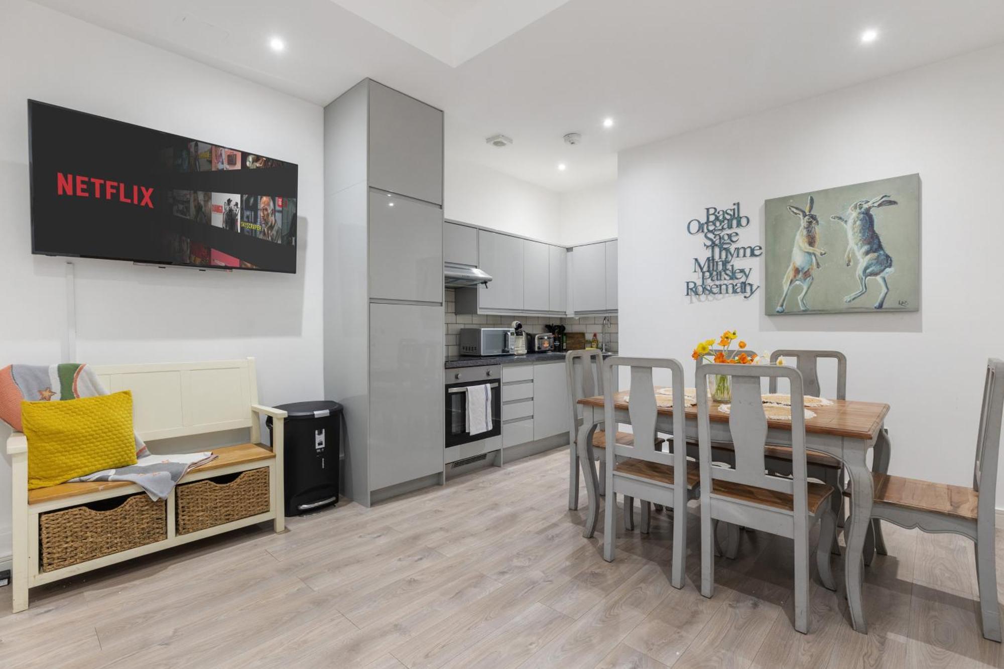 Little Venice Maisonette *